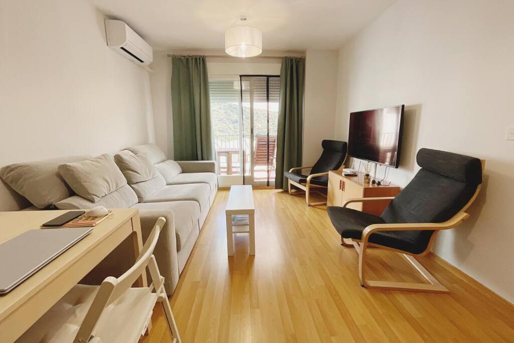 Ferienwohnung Balcon Hacia La Montana Guejar Sierra Exterior foto